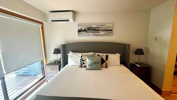 3 quartos, ferros/tábuas de passar roupa, Wi-Fi, roupa de cama