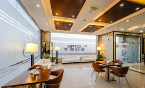 Lobby - Sh Hotel (Ras Al Khaimah)