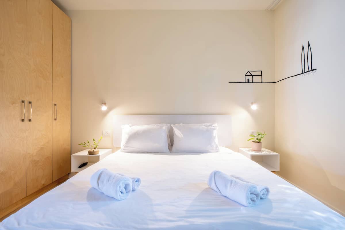 Family Apartment, Garden View | Free WiFi, bed sheets
