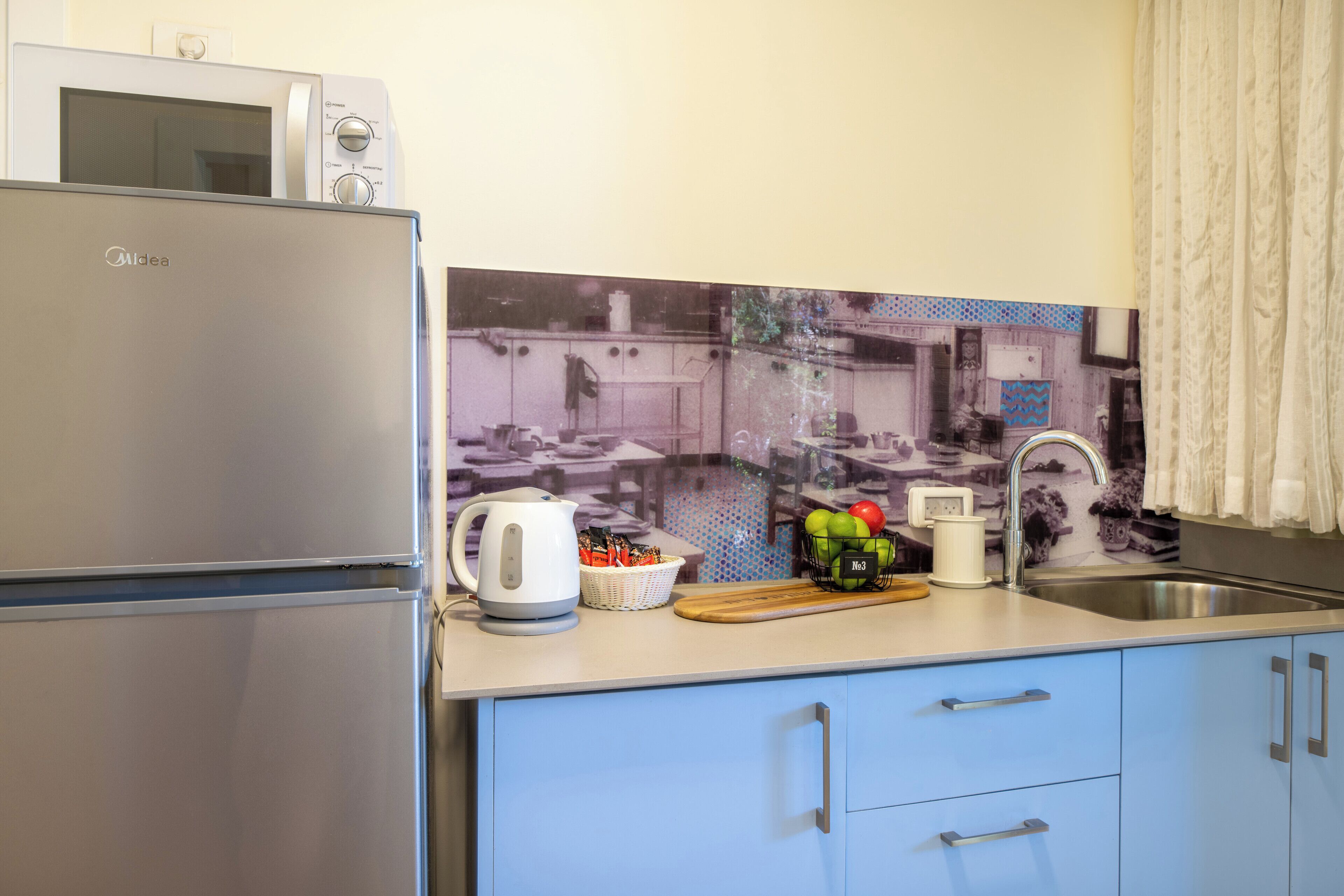 Private kitchenette