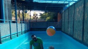 Indoor pool, outdoor pool, sun loungers - Adam's Farm (Eliad)
