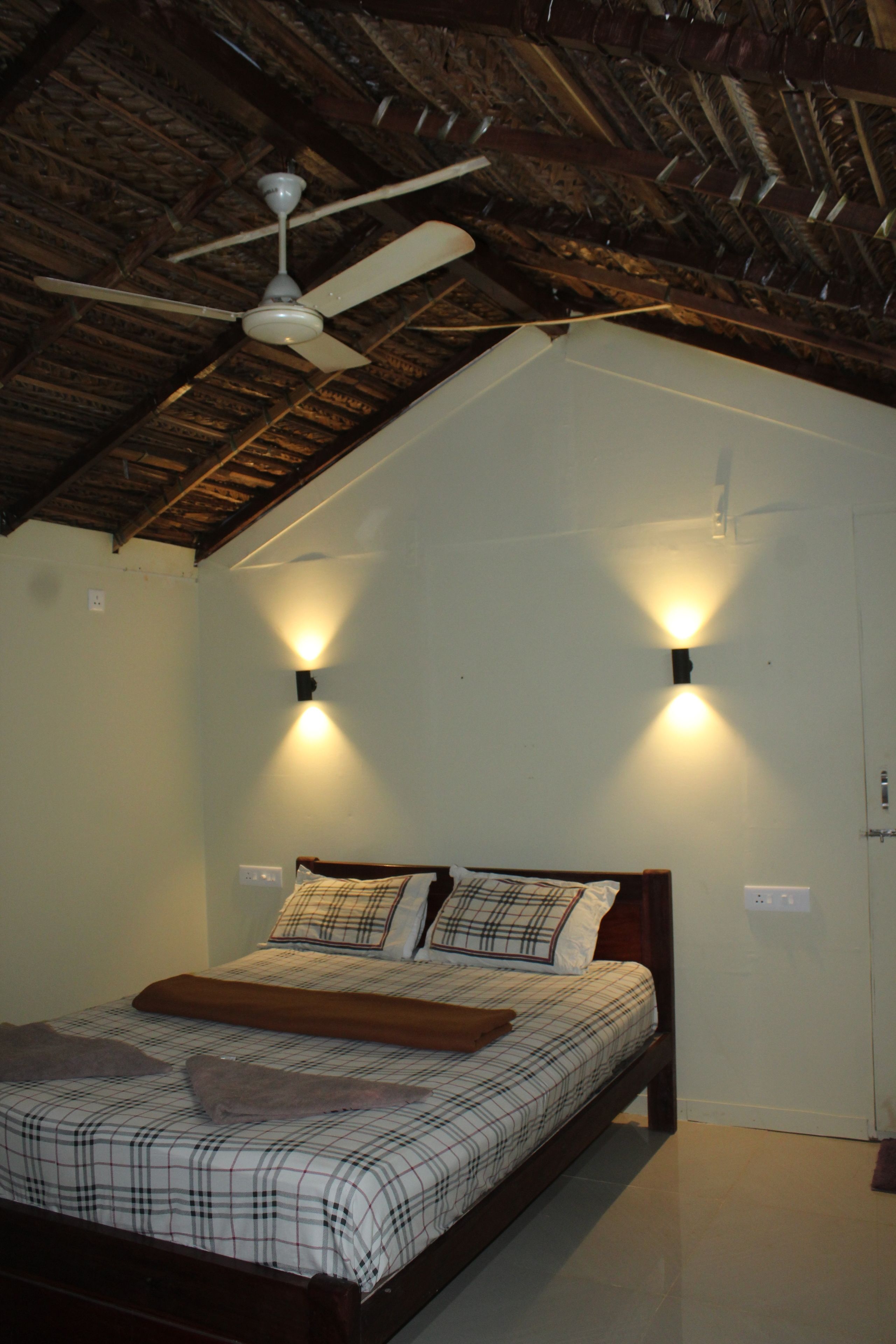 standard cottage, 1 bedroom, garden view, garden area | living area