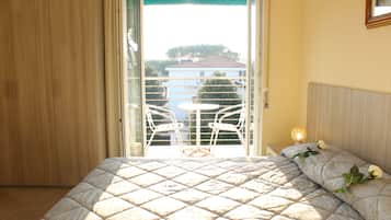 Chambre Double, salle de bains privée (con balcone) | Balcon