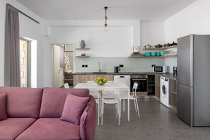 Private kitchen - Southrock Villas (Rhodes)