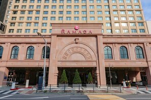 Exterior - Ramada by Wyndham Yongin (Yongin)