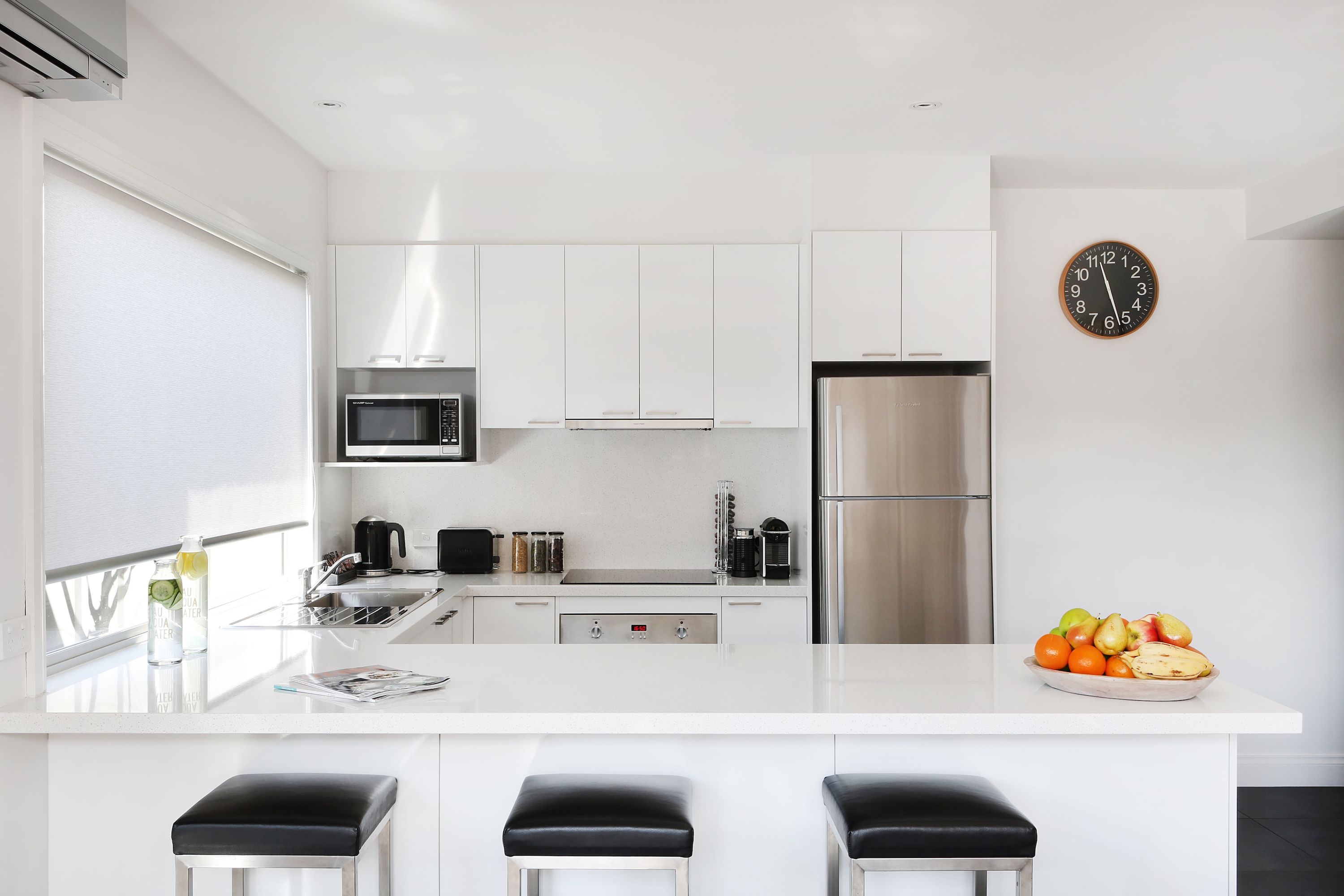 Full-size fridge, microwave, espresso maker, coffee/tea maker