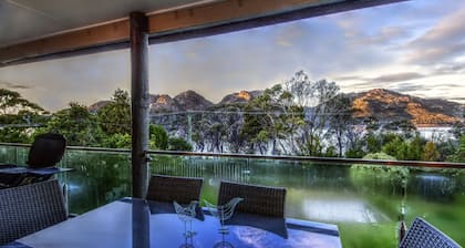 Cove Beach Apartment 2