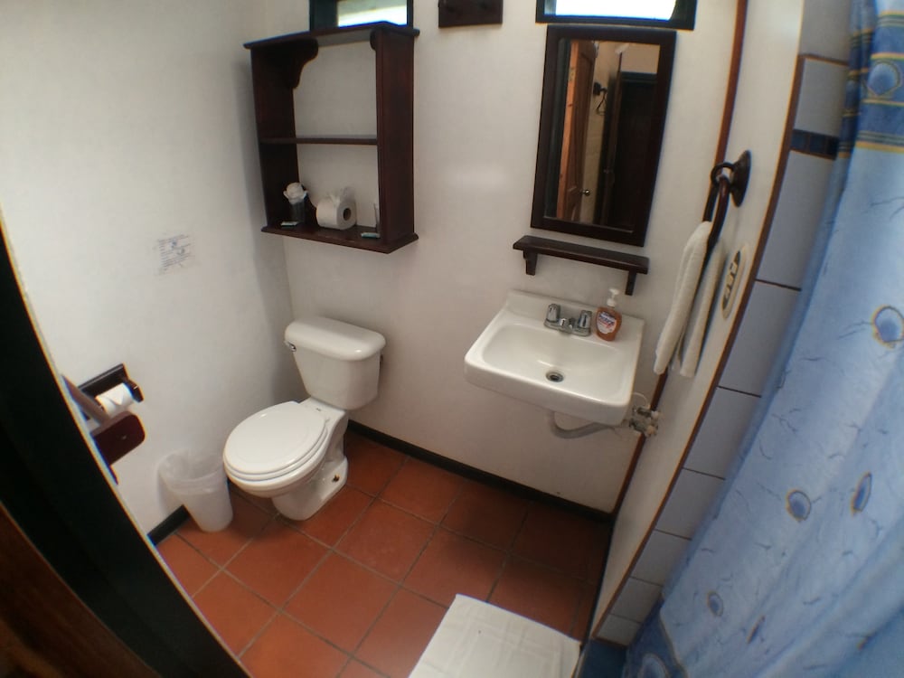 Casa Marbella Tortuguero Bed and Breakfast by null