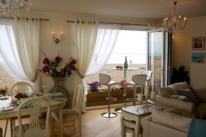 Dining - Bella Vista is a Stunning Beachfront Apartment with 200 5 star reviews (East Preston)