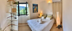 6 室のベッドルーム、アイロン / アイロン台、旅行用ベビーベッド、WiFi (無料)