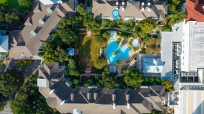 Indoor pool, a heated pool - Beautiful views overlooking the pool & hot tub (Miramar Beach)