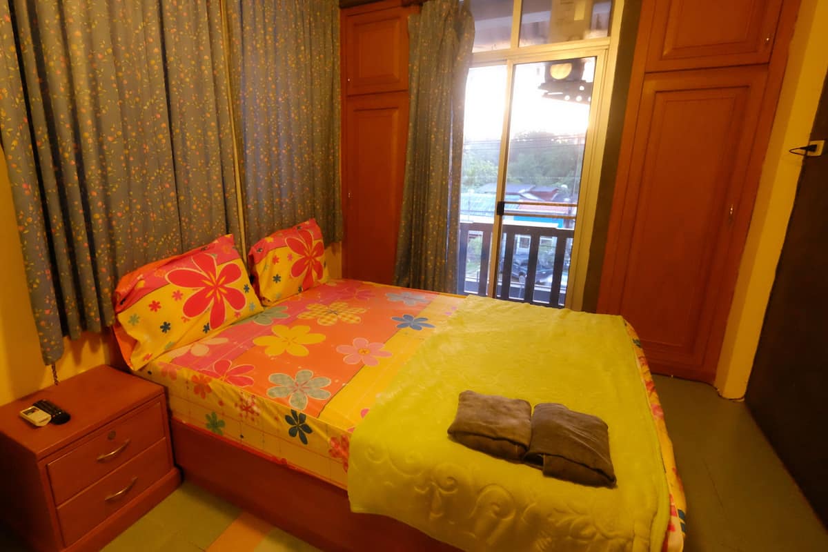 Standard Double Room | Free WiFi