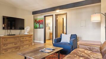 Smart-tv och eldstad