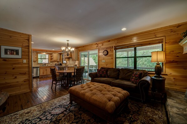 TV, fireplace, DVD player, ping pong