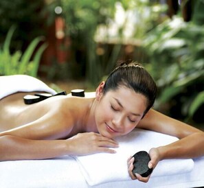 Sauna, steam room, deep-tissue massages, Thai massages, massages