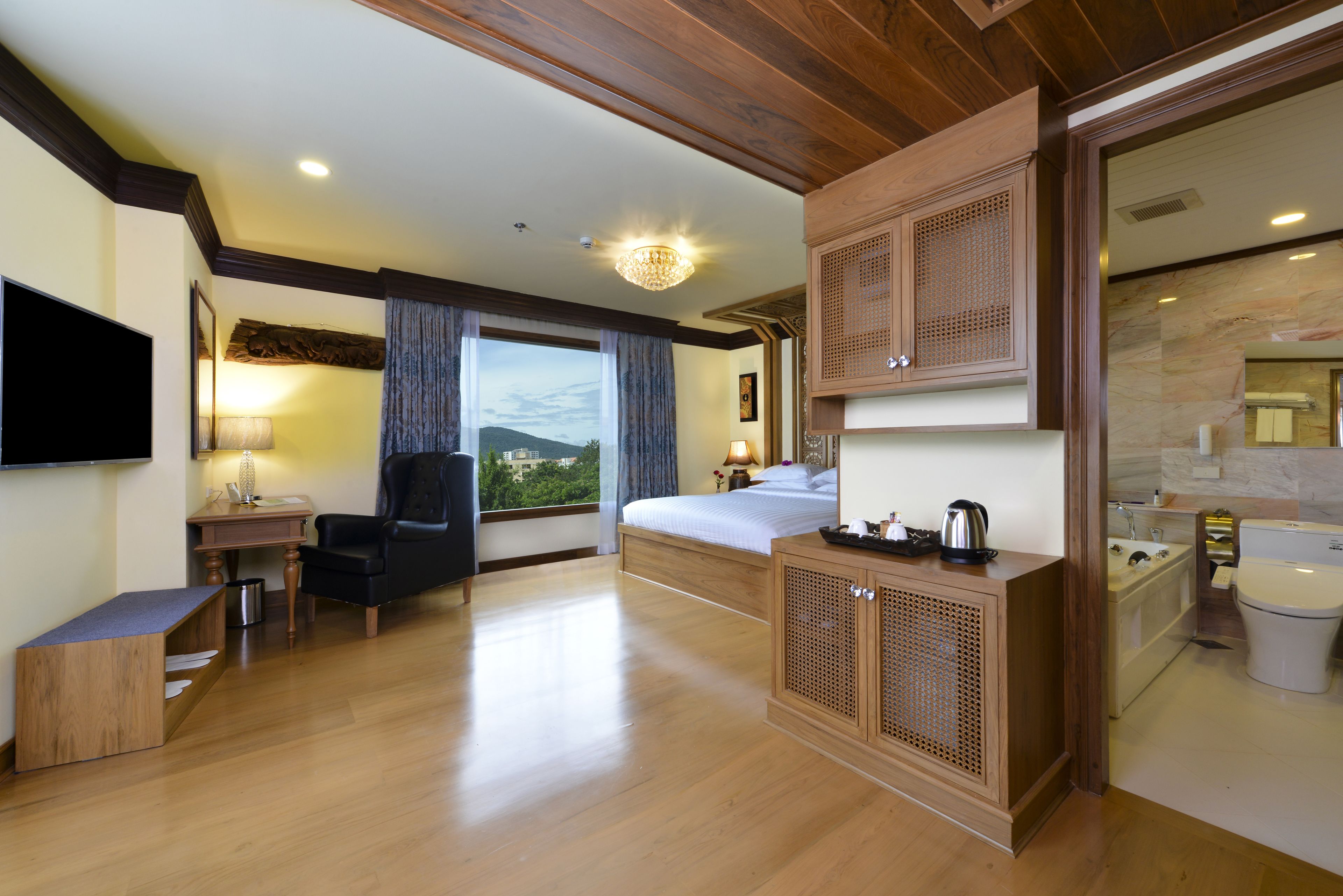 grand peak pangniman room | egyptian cotton sheets, premium bedding, minibar, in-room safe