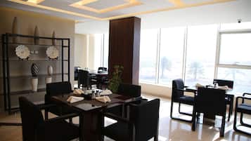 Breakfast, lunch and dinner served