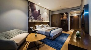 Minibar, in-room safe, iron/ironing board, free WiFi - Aber Al Sahafa (Riyadh)