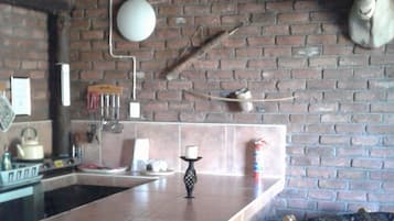 Fridge, stovetop, coffee/tea maker, electric kettle