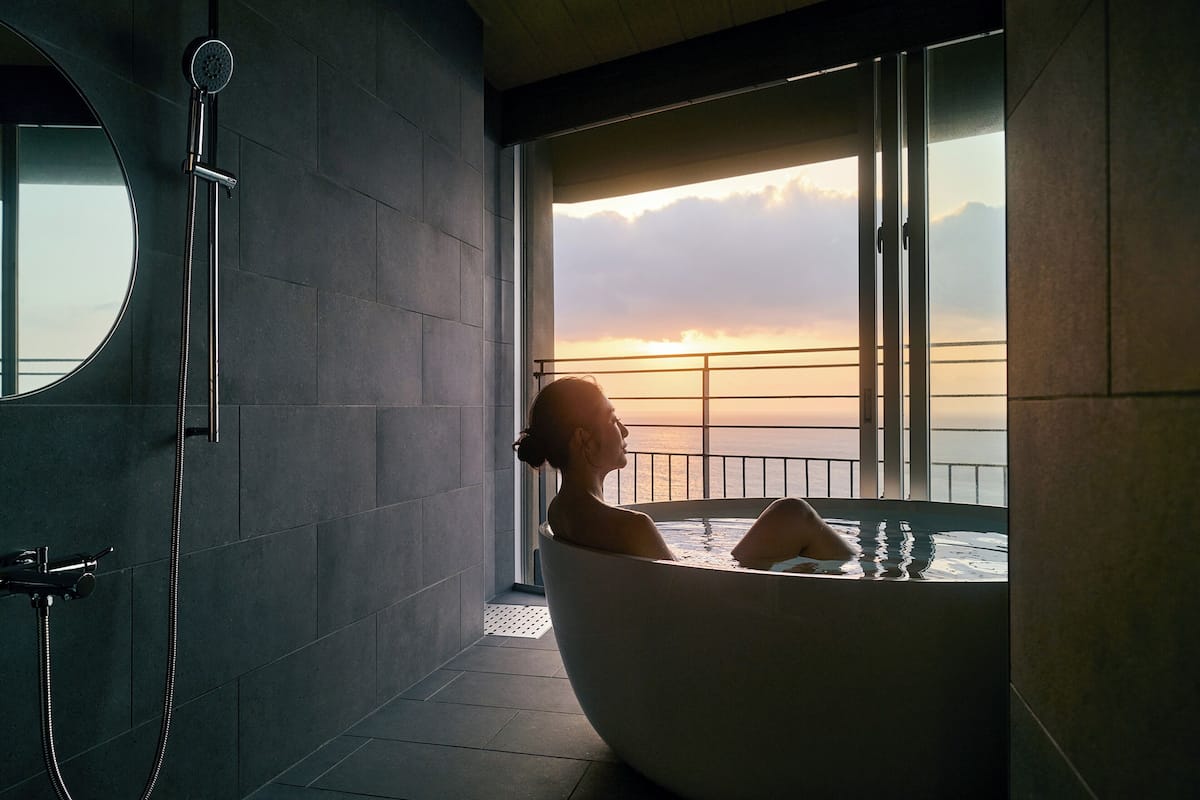 premium twin room, multiple beds, non smoking, ocean view | bathroom | shower, free toiletries, hair dryer, slippers