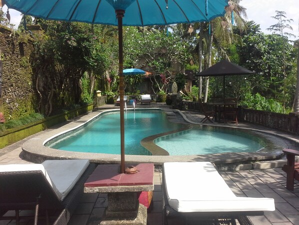 Alberca al aire libre 