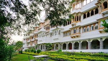 Façade de lâhĂ©bergement