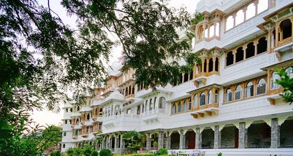 Kavish The Haveli Resort
