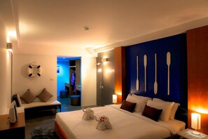 1 bedroom, in-room safe, desk, blackout curtains