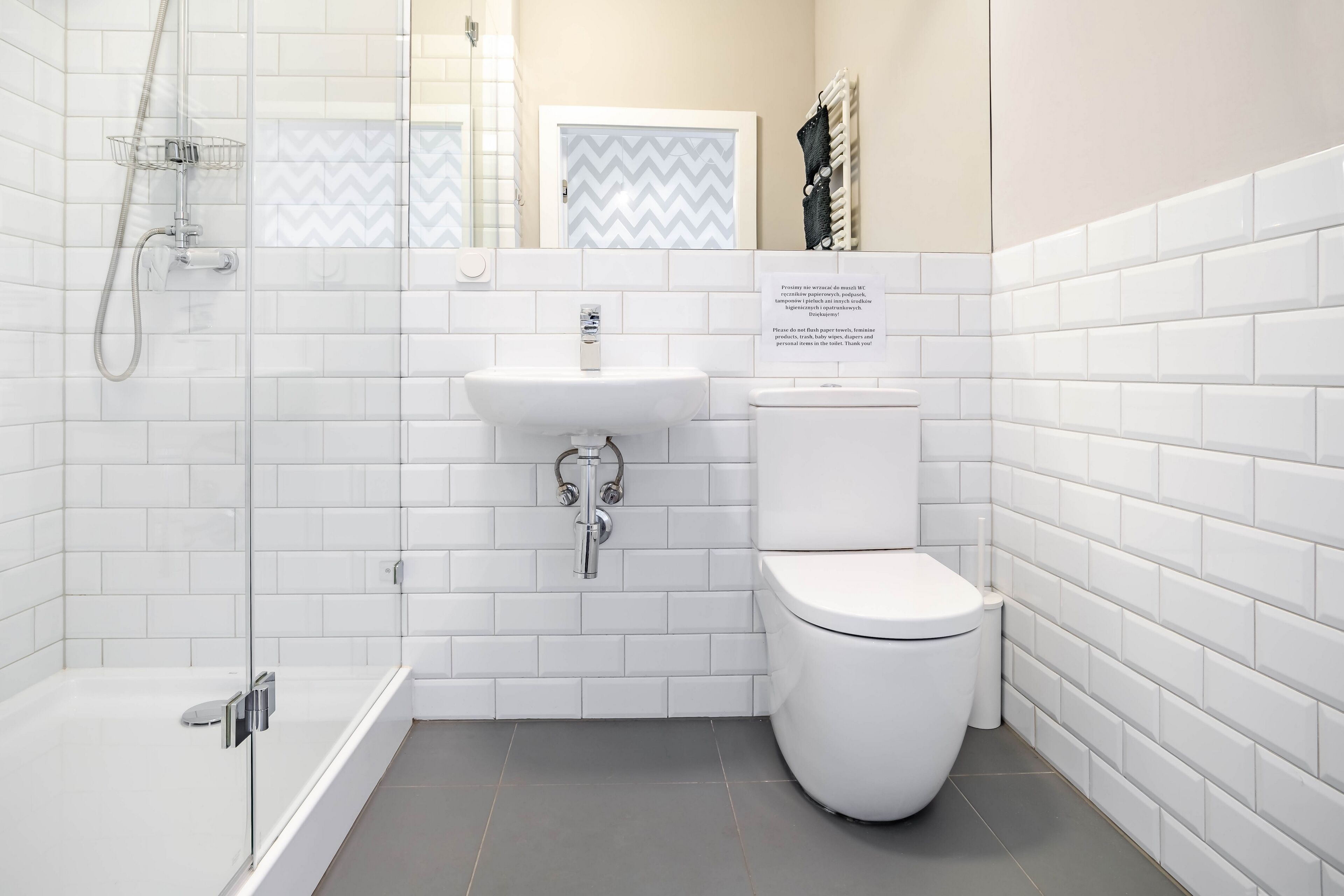 standard double or twin room | bathroom | shower, free toiletries, hair dryer, towels