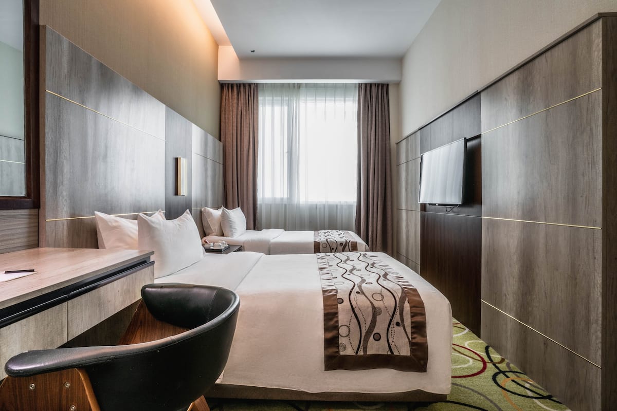 standard room | in-room safe, desk, soundproofing, iron/ironing board