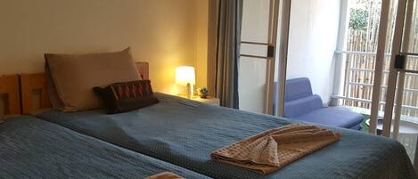 Desk, free WiFi, bed sheets