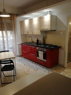 Chambre Double Ville, 1 chambre, salle de bains commune