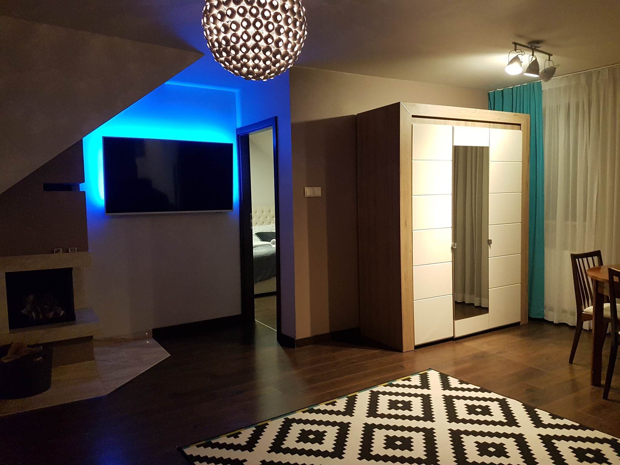 Superior Suite, Fireplace, Mountain View (5) | Living area | Flat-screen TV, fireplace