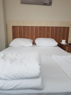 Wifi gratis y ropa de cama 