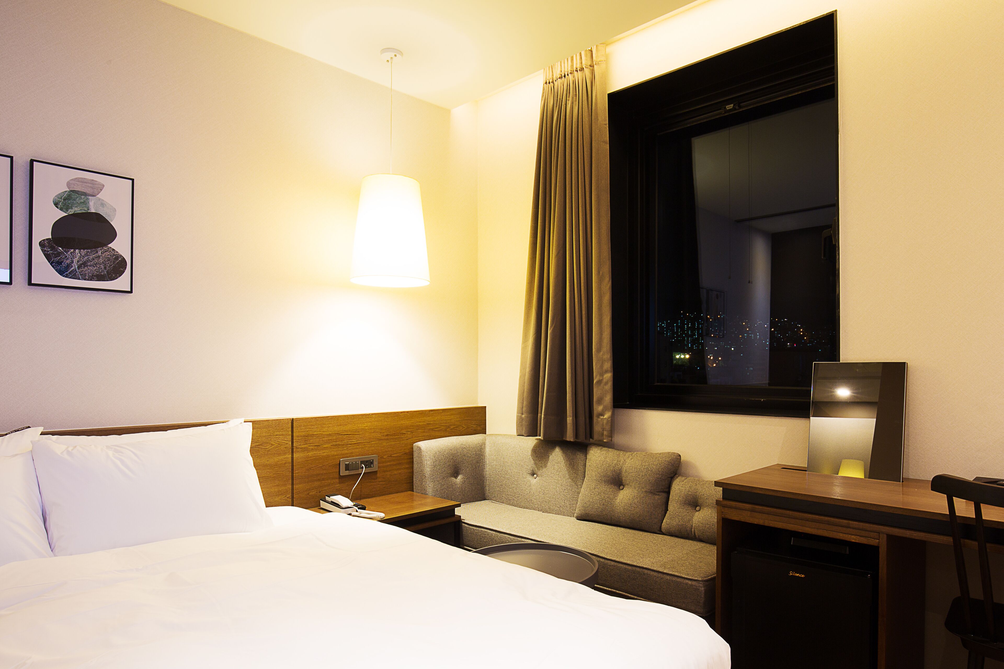 Deluxe Double Room, 1 King Bed, Non Smoking, City View (with SPA)