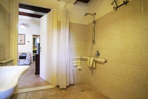 House, 2 Bedrooms | Bathroom - Casa Faggio (Itri)