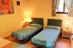 Room - Casa Faggio (Itri)
