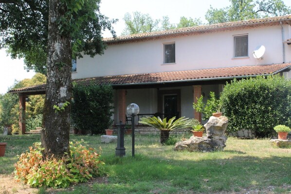 Exterior - Casale Colle Caronte (Arce)