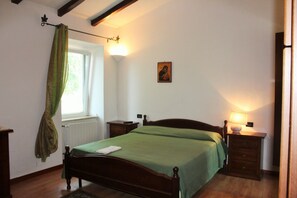 Nhà, 3 phòng ngủ, hiên | 3 phòng ngủ, nôi (giường cho trẻ sơ sinh) miễn phí, bộ trải giường 