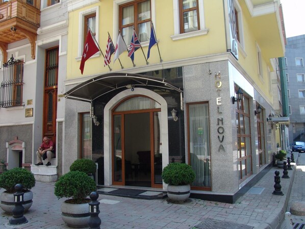 Exterior - Hotel Nova (Istanbul)