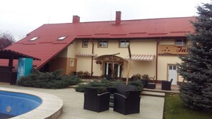 Terrace/patio - Hotel Intim (Radauti)