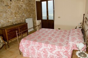 2 bedrooms, bed sheets - Il Vicolo (Castelnuovo Parano)