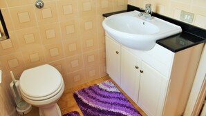 Apartment, 2 Bedrooms | Bathroom - Il Vicolo Stretto (Minturno)