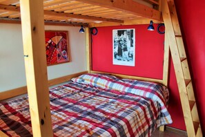 Apartment, 2 Schlafzimmer, Balkon | 2 Schlafzimmer, Bettwäsche