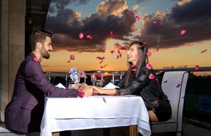 Breakfast, lunch, dinner served; international cuisine - Grand Saatcioglu Otel (Aksaray)