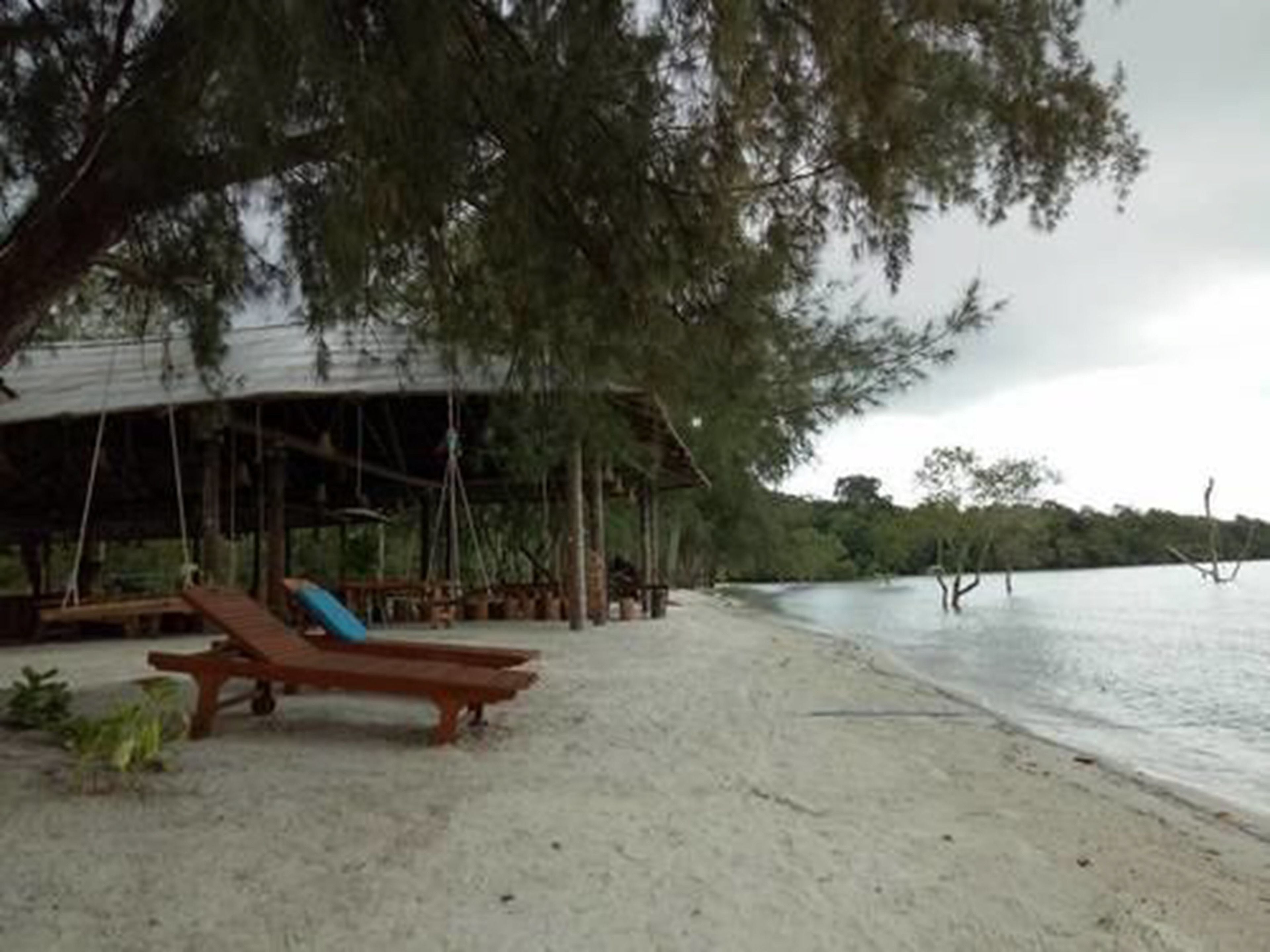 Private beach, white sand, snorkeling, beach yoga