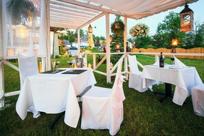 Lunch and dinner served, local cuisine - Kraina Smaku (Zakopane)