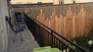 Superior Cottage, Ensuite (Agnés Sorel) | Balcony view