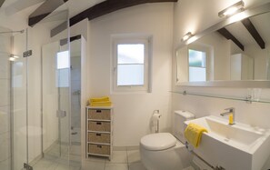 Studio, 1 Bedroom, Lake View (Apt 46) | Bathroom - Residenza Viramonte - Casa Elena (Gambarogno)