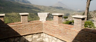 La Torre a Castelnuovoparano